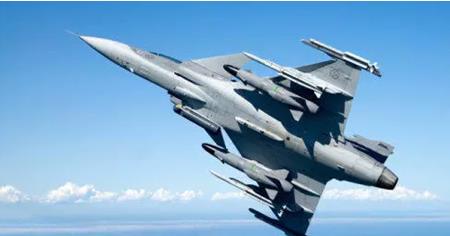 �_�����{��JAS-39 Gripen���𶷙C